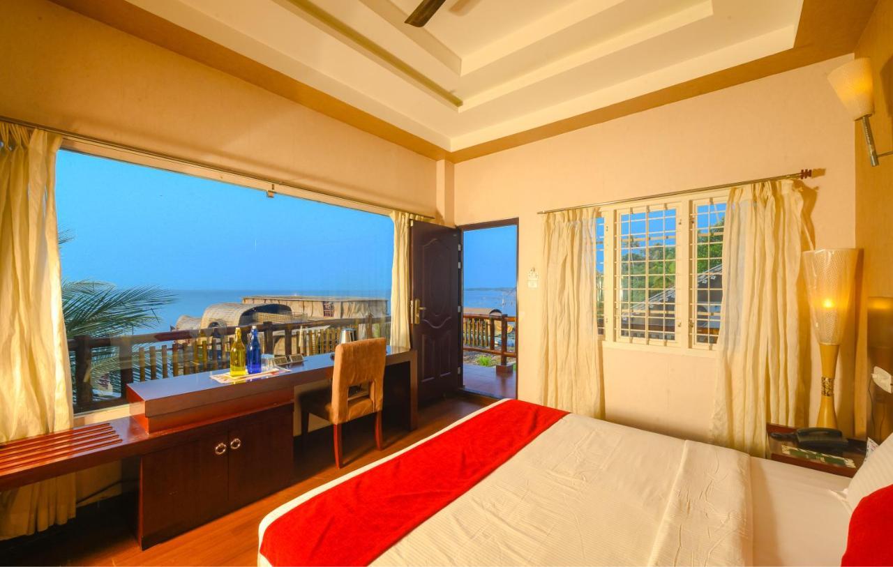 Cyrus Resort Alappuzha Екстер'єр фото