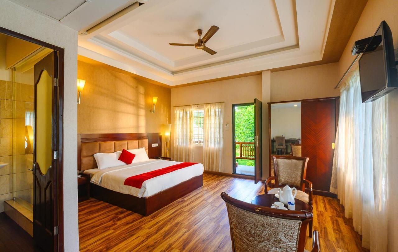 Cyrus Resort Alappuzha Екстер'єр фото
