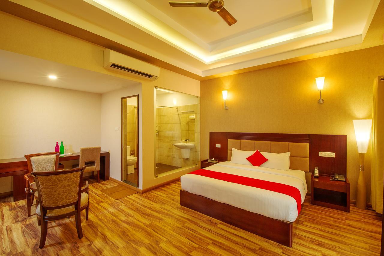 Cyrus Resort Alappuzha Екстер'єр фото